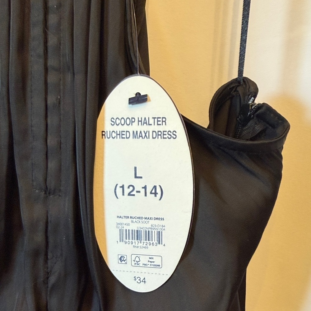Chic Black Gathered Maxi Dress - Picture 7 of 10